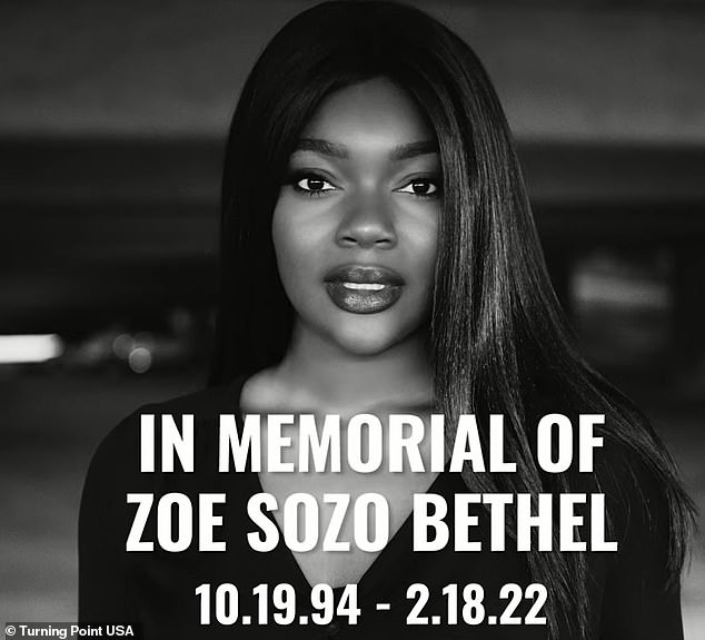 Miss Alabama Zoe Suzo Bethel, 27, uma concorrente de concurso de beleza e comentarista conservadora, morreu sexta-feira em Miami de ferimentos na cabeça sofridos em um misterioso acidente.