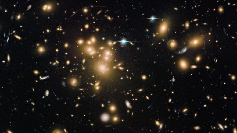 Abell 1689 Galaxy Cluster
