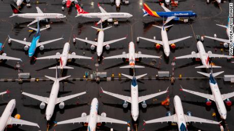 Boeing atrasa sua última aeronave à medida que as perdas aumentam