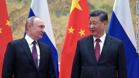 Putin precisa da ajuda de Xi Jinping mais do que nunca após seus reveses na Ucrânia