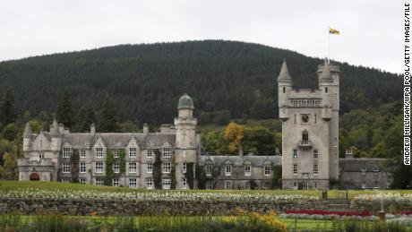 O Castelo de Balmoral, na Escócia, faz parte da fortuna privada da falecida rainha Elizabeth.
